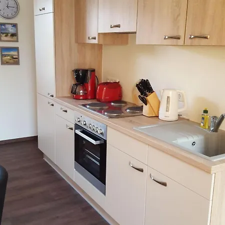 Casa vacanze Kleines Mit Garten In By Interhome